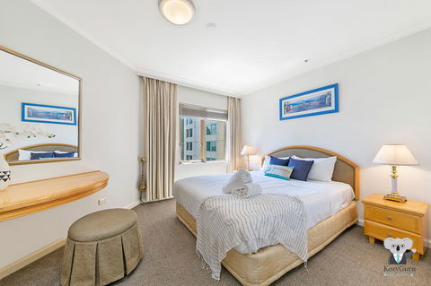 KOZYGURU THE ROCKS HARBOUR BRIDGE VIEW 1 BED APT SWIMMING POOL NTR098 - Accommodation Georgetown 1