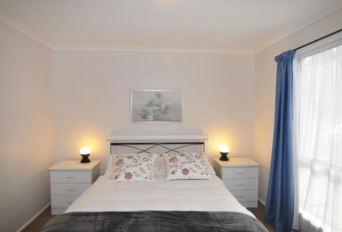 KYEEMA - FREE WIFI & NETFLIX - PET FRIENDLY (OUTSIDE ONLY) - Accommodation Georgetown 1