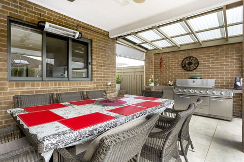 LA DOLCE VITA RETREAT - RYE - Accommodation Georgetown 2