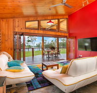 Lake Tinaroo Waterfrontage - Accommodation Georgetown