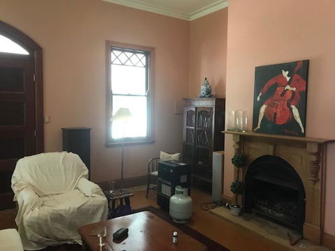 Lakehouse Two Maleny - Accommodation Georgetown 2