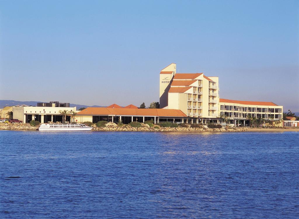West Lakes SA Accommodation Georgetown