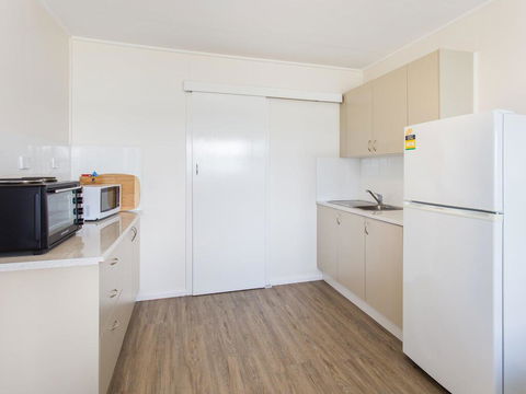 Lakeside Flats 6 - Accommodation Georgetown 2