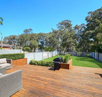 Lakeside Luxury - 13 Lake Street - Accommodation Georgetown