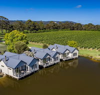 Lakeside Villas at Crittenden Estate - Accommodation Georgetown