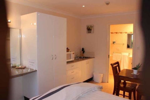 Leura Fairways East - Accommodation Georgetown 3
