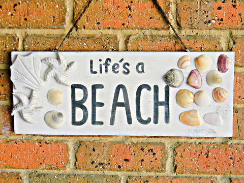 LIFE'S A BEACH - Accommodation Georgetown 2