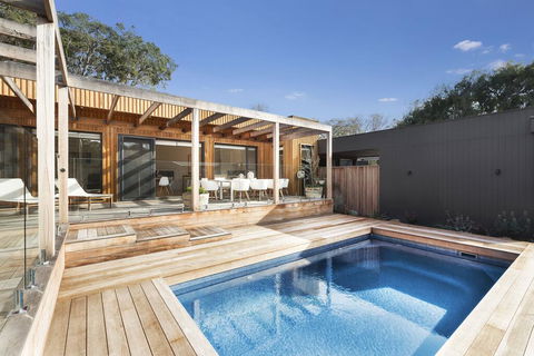 Luxe On Lydgate Family Retreat With Pool, WiFi, Foxtel, Walk To Beach - Accommodation Georgetown 0