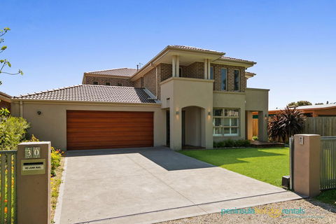 Luxury Coastal Escape - Accommodation Georgetown 0