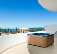 Luxury Ocean Penthouse - Accommodation Georgetown