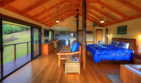 Maleny Tropical Retreat - Accommodation Georgetown 2