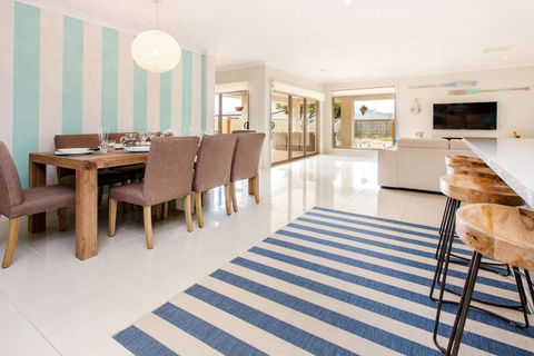 MALIBU - SAFETY BEACH - Accommodation Georgetown 1