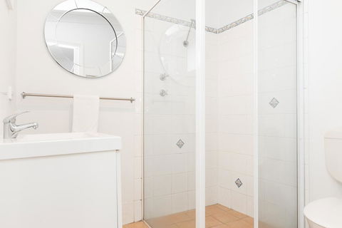Manly's Hidden Gem - Accommodation Georgetown 3