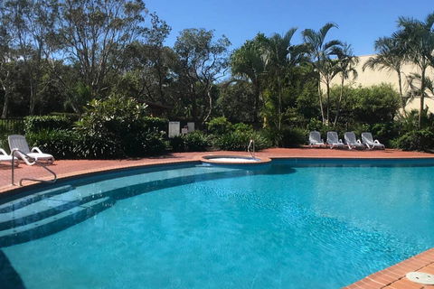 Marcoola Beachfront 3BR -Pool-100m To The Beach. - Accommodation Georgetown 3