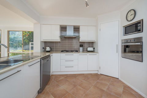 Mariner Beach House - Salamander Bay - Accommodation Georgetown 0