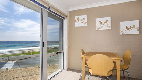 Mariners 4 - Mollymook - Accommodation Georgetown 1