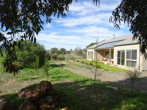 Meander Retreat - Accommodation Georgetown 2