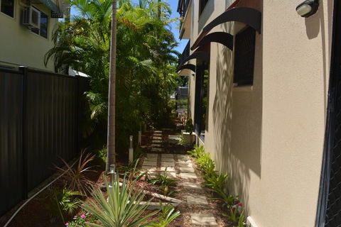 Mediterranean Beachfront Apartments - Accommodation Georgetown 2