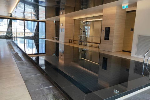 Melbourne CBD Apartment With Luxury Private Facilities - Accommodation Georgetown 2