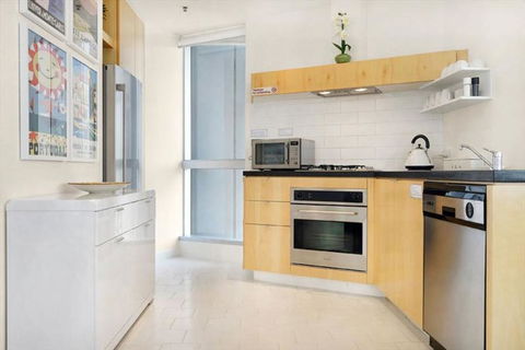 Melbourne Central - StayCentral - Accommodation Georgetown 1