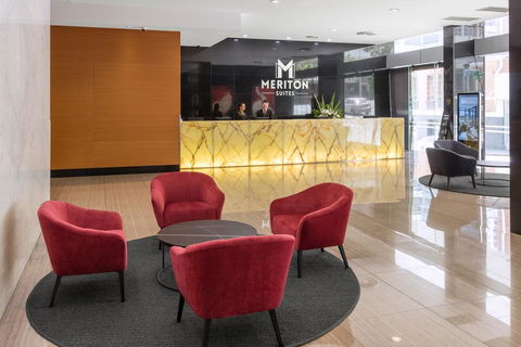 Meriton Suites Adelaide Street - Accommodation Georgetown 1
