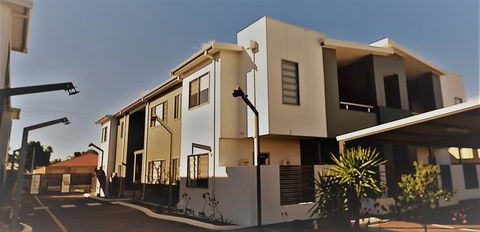 MERRIFIELD Foothill Suites - RELAXING LIFETYLE CHOICE - Accommodation Georgetown 3