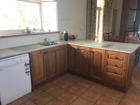 Merton Manor - Accommodation Georgetown 1