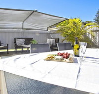 Middle Sea - perfect for two families - Accommodation Georgetown