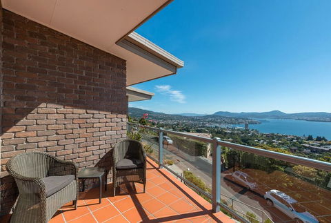Million Dollar Views Day And Night - Accommodation Georgetown 1