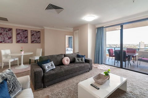 Milsons Point Apartment With Harbour Bridge Views - Accommodation Georgetown 1