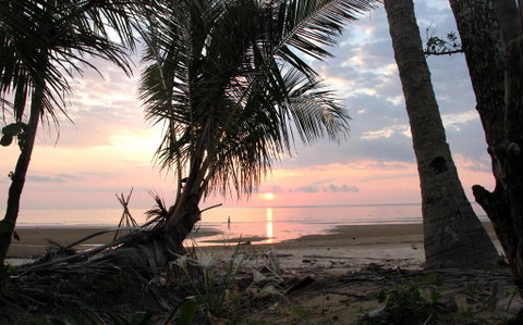 Mission Belle - Stunning Beachfront House - Accommodation Georgetown 2