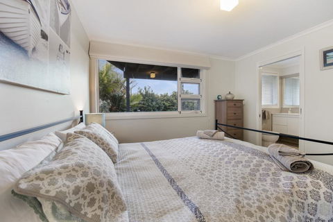 Mitchell Pde 118 Mollymook - Accommodation Georgetown 2