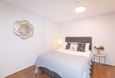 MLB48-Sydney Harbour Stunning View Studio With Free Parking - Accommodation Georgetown 2