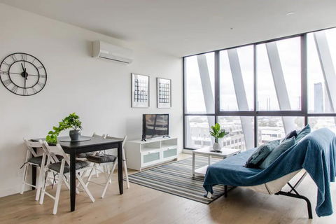 Modern 1 Bedroom Apartment With Rooftop Terrace And Spa - Accommodation Georgetown 0