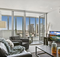 Modern Two Bedroom Apartment in Melbourne CBD - Accommodation Georgetown