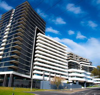Modern Clean Luxury at the Right Price..... - Accommodation Georgetown