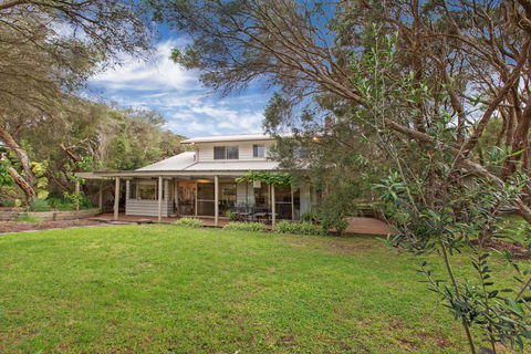 MOONAH SANDS - RYE..... - Accommodation Georgetown 3