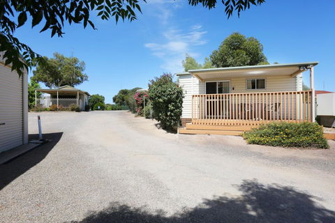 Moonta Bay Accommodation - Accommodation Georgetown 0