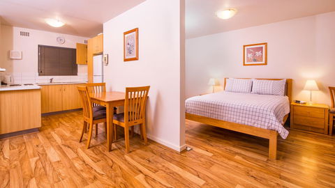 Dowler Apartments Subiaco - Accommodation Georgetown 6