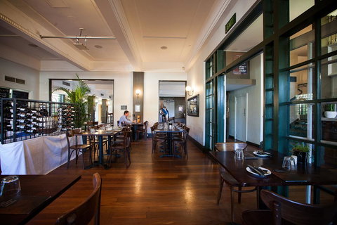 Captain Stirling Hotel - Accommodation Georgetown 44