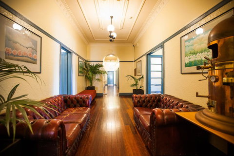 Captain Stirling Hotel - Accommodation Georgetown 31
