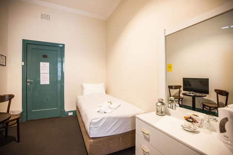 Captain Stirling Hotel - Accommodation Georgetown 34
