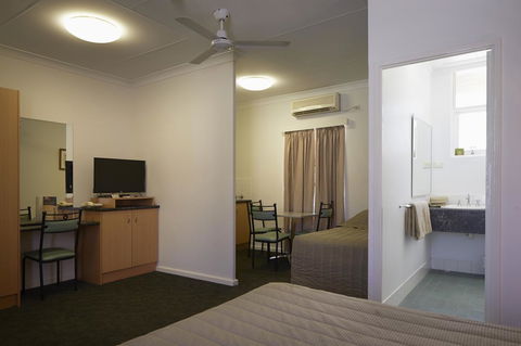Baileys Parkside Motel By VetroBlu - Accommodation Georgetown 12