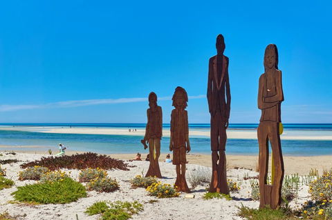 The Urban Beach House - Accommodation Georgetown 2