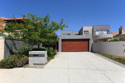 Cottesloe Beach House II - Accommodation Georgetown 22