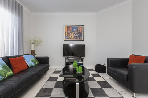 Cottesloe Beach House II - Accommodation Georgetown 6