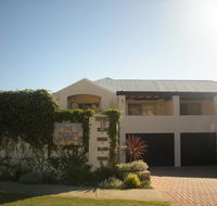Dunes Scarborough Beach - Accommodation Georgetown