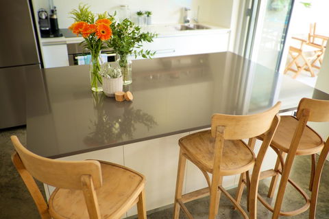 Cottesloe Artist's Beach Retreat - Accommodation Georgetown 18