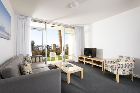 Be. Fremantle - Accommodation Georgetown 4