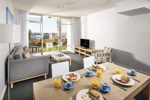 Be. Fremantle - Accommodation Georgetown 6
